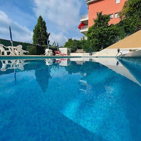 Ferienwohnung Mansfield Vue Carte Postale Terrasse Piscine Calme Port A 200M A Pied Menton Exterior foto
