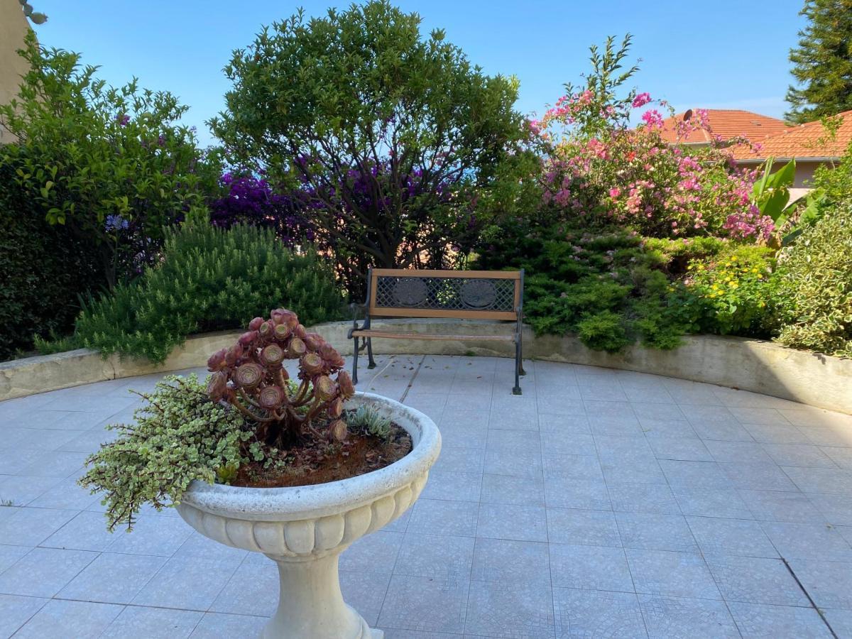 Ferienwohnung Mansfield Vue Carte Postale Terrasse Piscine Calme Port A 200M A Pied Menton Exterior foto